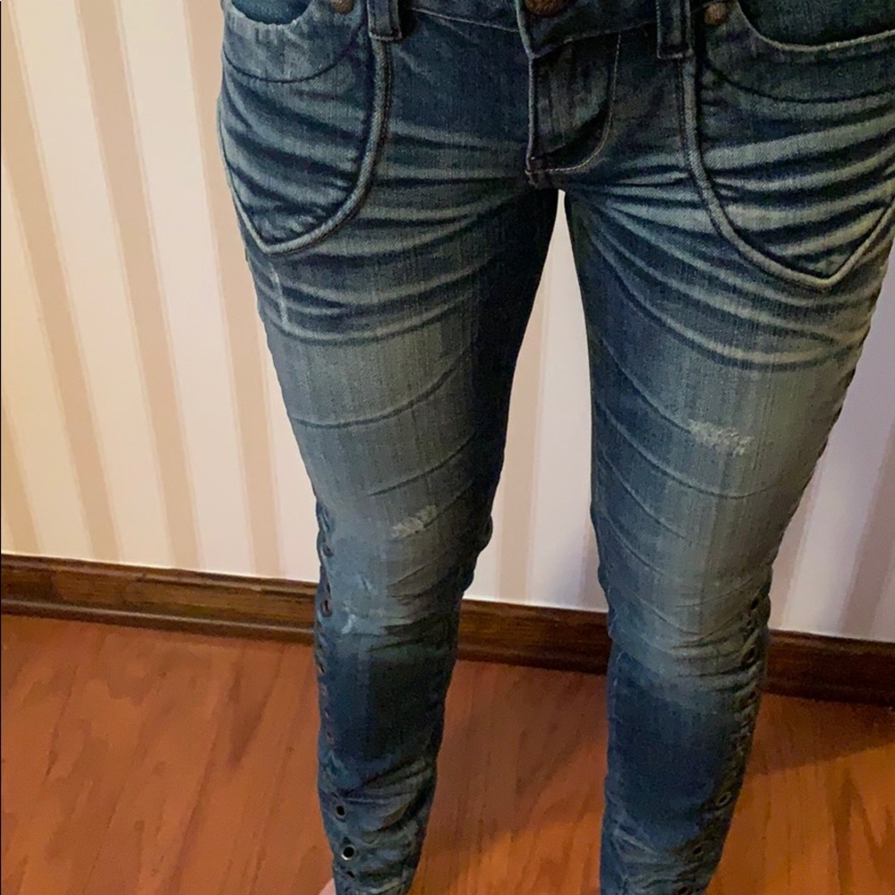 Jeans - Picture 4 of 4